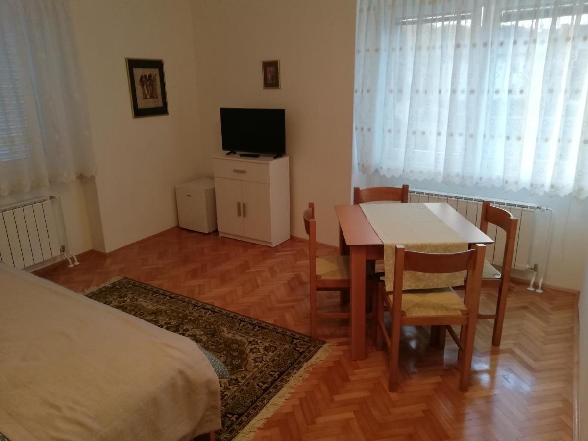 Bed and Breakfast Sobe Sabec Постойна Экстерьер фото